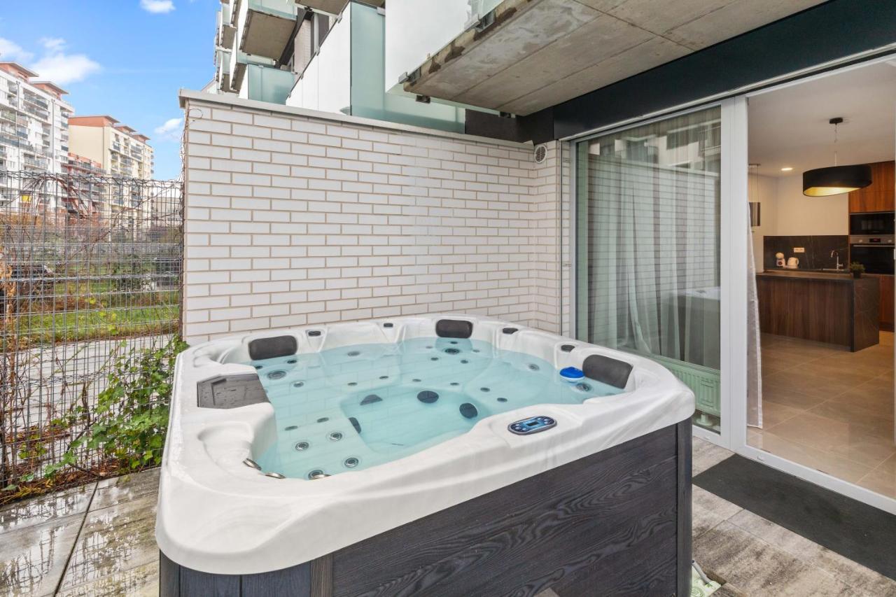Lam Jegeho Alej - Jacuzzi - Free Parking Daire Bratislava Dış mekan fotoğraf