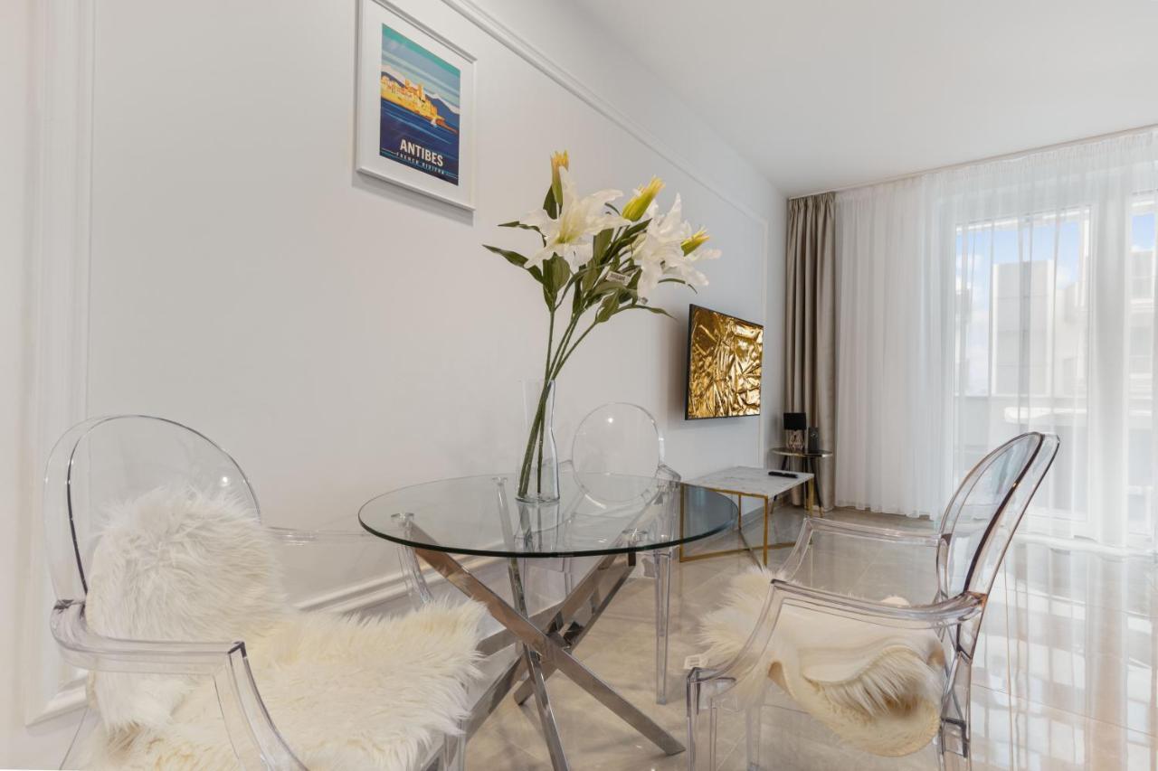 Lam Jegeho Alej - Jacuzzi - Free Parking Daire Bratislava Dış mekan fotoğraf